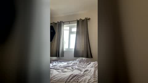 Lucia online show from 04/12/26, 11:26