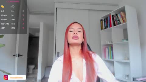 Lucia online show from 05/29/26, 05:11