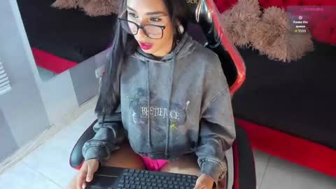 L U C I A online show from 09/21/25, 02:51