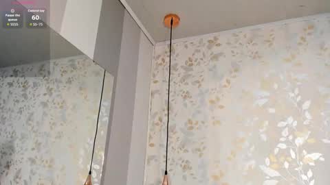 L U C I A online show from 11/08/25, 01:11