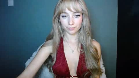 Lucy online show from 10/27/25, 07:40