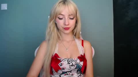 Lucy online show from 06/04/26, 12:11