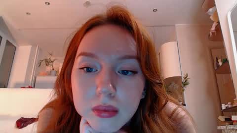 Lucia online show from 01/11/25, 08:43