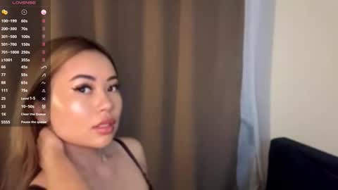 Kira online show from 03/06/26, 11:17