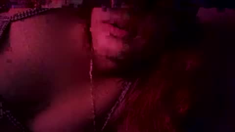 Snapshot of luciamendez23 chatting on 06/01/26, 12:23 luciamendez23 online show from 06/01/26, 12:23