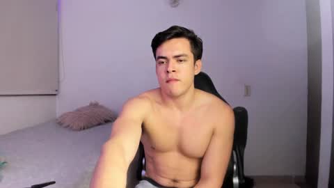 Snapshot of lucian_gomez chatting on 02/06/25, 05:03 Lucian Gomez online show from 02/06/25, 05:03