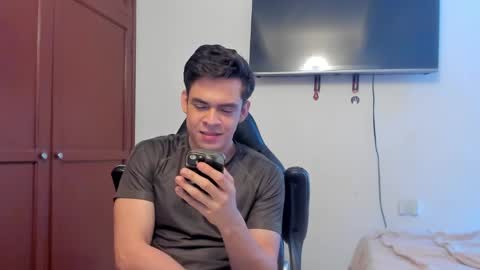 Snapshot of lucian_gomez chatting on 10/05/25, 07:23 Lucian Gomez online show from 10/05/25, 07:23