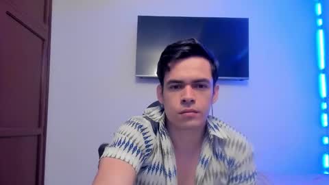 Snapshot of lucian_gomez chatting on 10/16/25, 07:15 Lucian Gomez online show from 10/16/25, 07:15