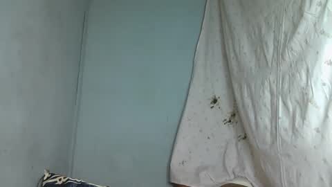 luciana012 online show from 09/21/25, 05:47