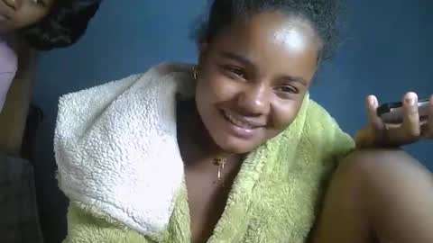 luciana012 online show from 09/26/25, 06:12