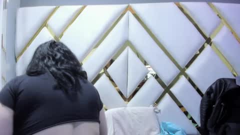 Luci online show from 01/11/25, 08:21