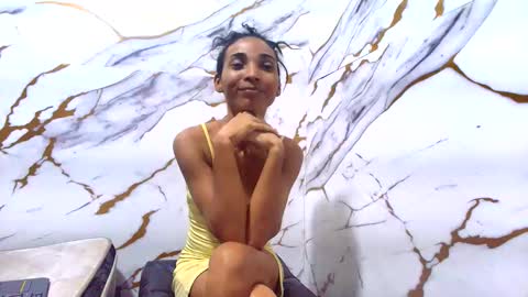 Luciana online show from 06/06/26, 02:27