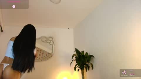 luciana_glow online show from 04/25/26, 06:05