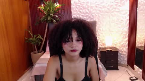 Snapshot of luciana_mj1 chatting on 02/09/26, 11:25 LUCIANA online show from 02/09/26, 11:25