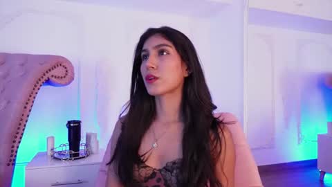 Snapshot of luciana_roa chatting on 06/29/26, 08:53 Luciana online show from 06/29/26, 08:53