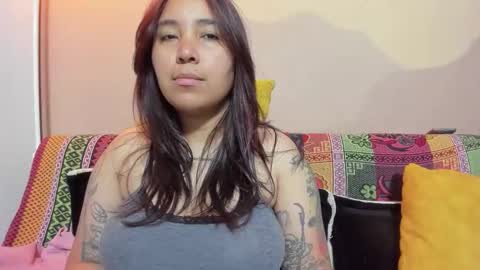 Snapshot of lucianacapisce chatting on 09/21/25, 10:44 Dani 3 online show from 09/21/25, 10:44