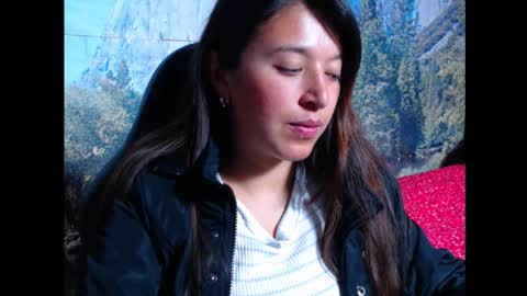 Snapshot of lucianahalen chatting on 10/27/25, 07:40 Lucy online show from 10/27/25, 07:40