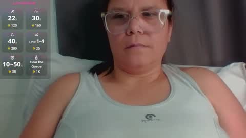 Snapshot of lucianamaster chatting on 10/11/25, 12:10 lucianamaster online show from 10/11/25, 12:10