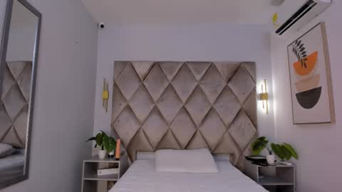 Snapshot of lucianasmith_ chatting on 03/05/25, 11:38 Luci online show from 03/05/25, 11:38