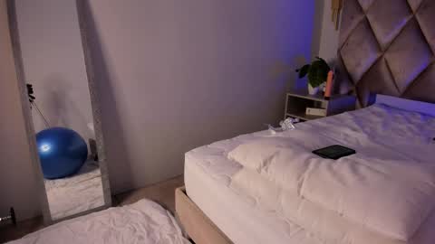 Snapshot of lucianasmith_ chatting on 03/05/25, 05:50 Luci online show from 03/05/25, 05:50