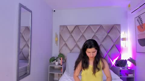 Snapshot of lucianasmith_ chatting on 03/12/25, 02:12 Luci online show from 03/12/25, 02:12