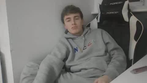 Lucian online show from 01/30/25, 01:55