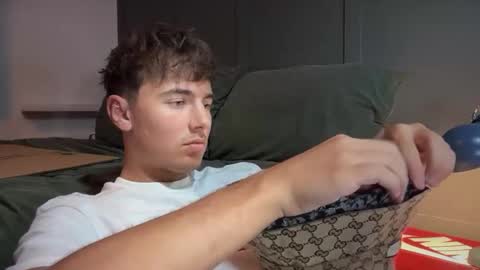 Lucian online show from 09/26/25, 01:53