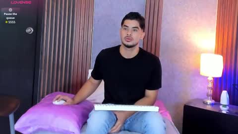Snapshot of luciano_vitale_ chatting on 06/30/26, 12:06 Luciano online show from 06/30/26, 12:06