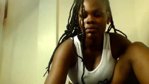 Snapshot of luciaresa chatting on 07/23/26, 01:58 luciaresa online show from 07/23/26, 01:58