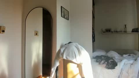 Snapshot of luciaxluna chatting on 01/08/26, 11:45 luciaxluna online show from 01/08/26, 11:45