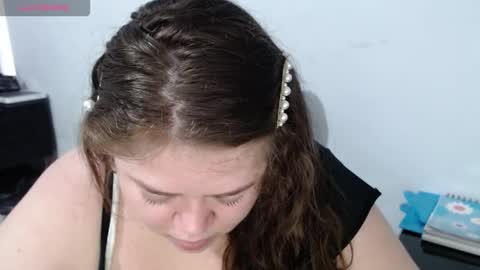 Snapshot of luciaxoxo69 chatting on 01/25/25, 08:21 luciaxoxo69 online show from 01/25/25, 08:21