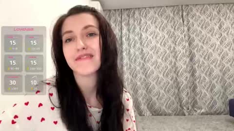 Snapshot of lucibeveridge chatting on 11/27/25, 07:38 Mary online show from 11/27/25, 07:38