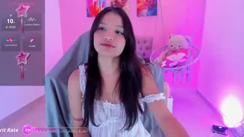 Snapshot of lucibunny__1 chatting on 06/20/26, 08:33 lucibunny__1 online show from 06/20/26, 08:33