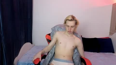 Snapshot of lucidangelok chatting on 03/28/26, 07:08 Angelok online show from 03/28/26, 07:08