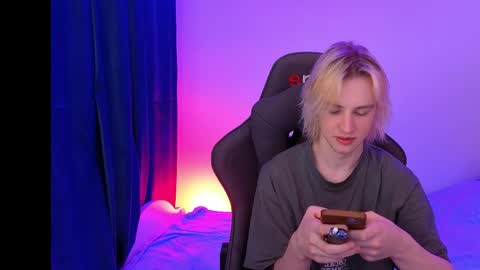 Snapshot of lucidangelok chatting on 04/08/26, 07:08 Angelok online show from 04/08/26, 07:08