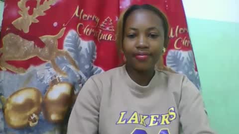 lucie196645 online show from 05/20/26, 06:08