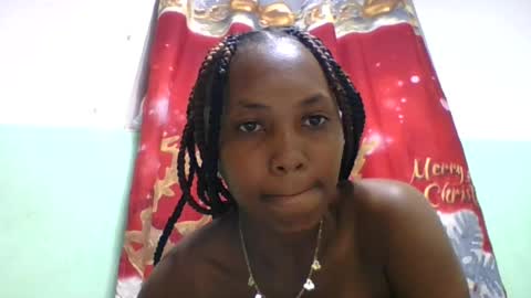 Snapshot of lucie196645 chatting on 06/21/26, 05:04 lucie196645 online show from 06/21/26, 05:04