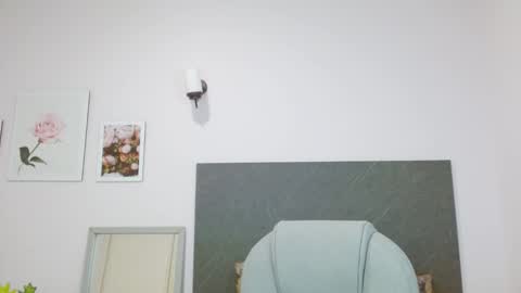 Lucie   online show from 12/11/24, 08:07