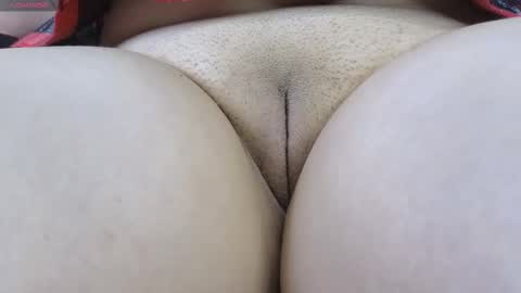 Lucie   online show from 03/03/25, 11:03