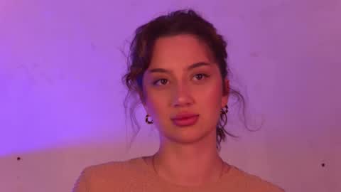 Snapshot of luciebliss chatting on 05/19/26, 06:47 Maria online show from 05/19/26, 06:47