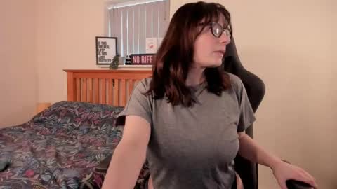 Lucie Winters online show from 01/24/25, 02:08