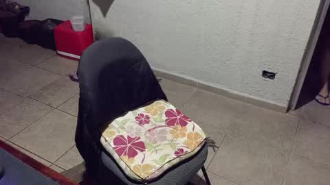 Snapshot of lucifer_curious chatting on 10/18/25, 07:09 lucifer_curious online show from 10/18/25, 07:09