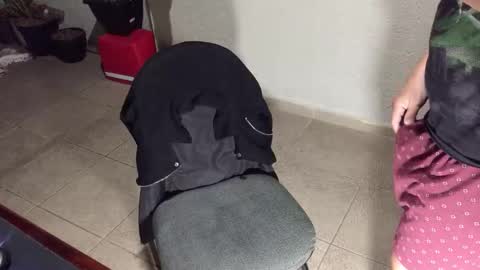 Snapshot of lucifer_curious chatting on 10/25/25, 05:59 lucifer_curious online show from 10/25/25, 05:59