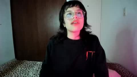 camila online show from 09/30/25, 05:34