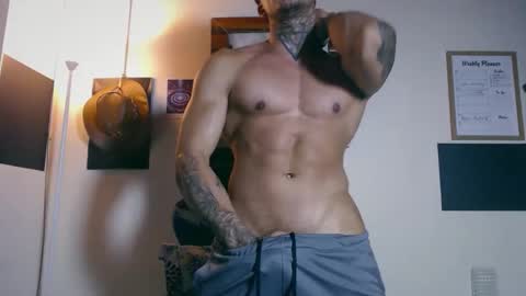 luciferstar01 online show from 04/30/26, 11:31