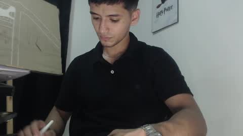 Snapshot of lucifferr_ chatting on 03/02/25, 04:50 leonel online show from 03/02/25, 04:50