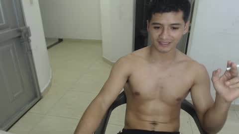 Snapshot of lucifferr_ chatting on 03/09/25, 04:16 leonel online show from 03/09/25, 04:16