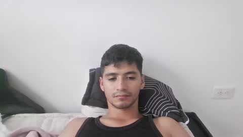 Snapshot of lucifferr_ chatting on 02/26/26, 07:35 leonel online show from 02/26/26, 07:35