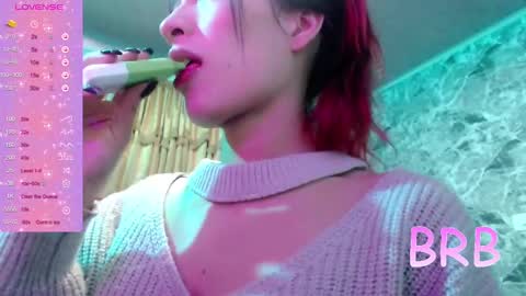 Lucia online show from 02/19/25, 04:22