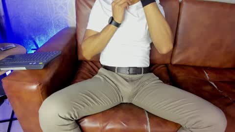 Leo online show from 01/24/25, 11:04